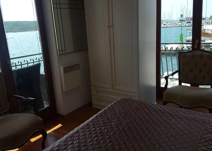 Apartment Sara
